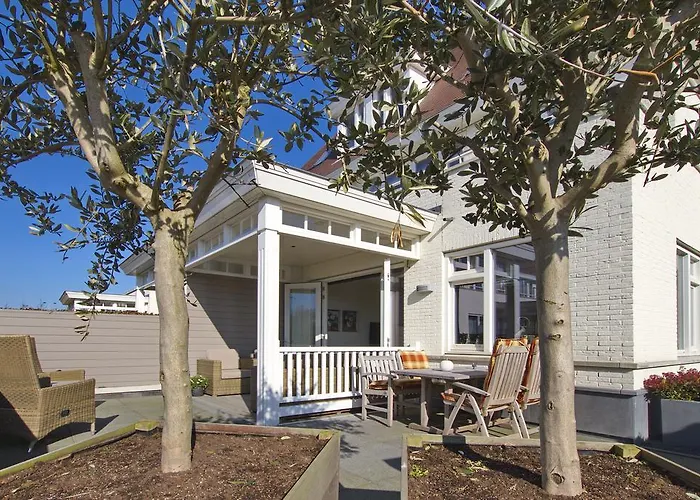 Bed & Breakfast Wit 51 Noordwijk