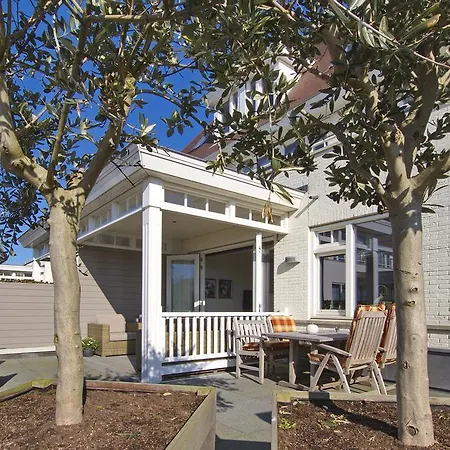 לינה וארוחת בוקר Wit 51 נורדוויק